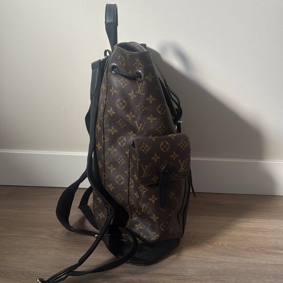 Louis Vuitton Monogram Backpack - Picture 3 of 6